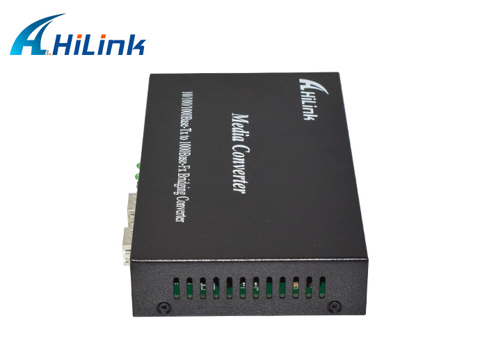Gigabit Ethernet Media Converter 2x 10/100 / 1000Base พอร์ต RJ45 4x พอร์ต SFP DC 5V 2A